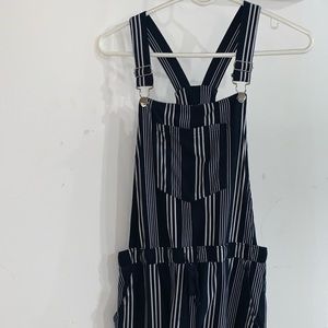 L overall/jumpsuit || no boundaries